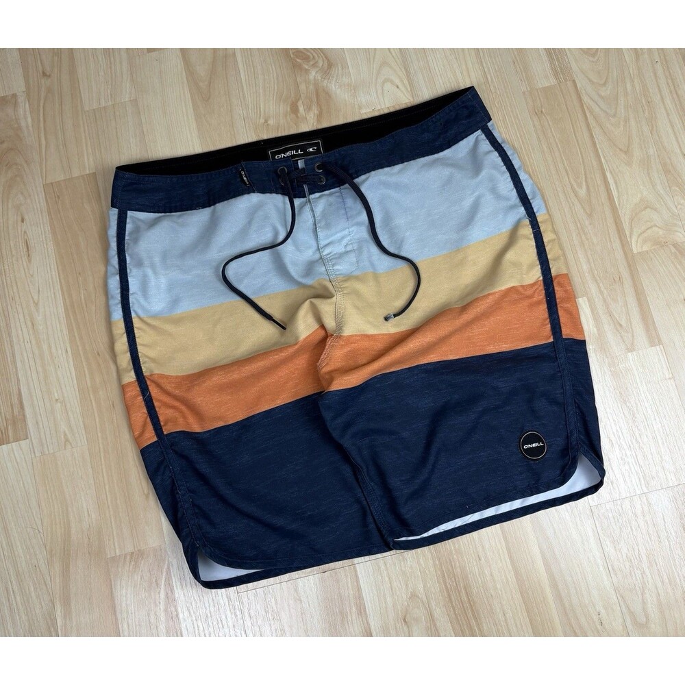 Men’s O’niell Board Shorts / Swim Trunks / Size 34 / Y2K
